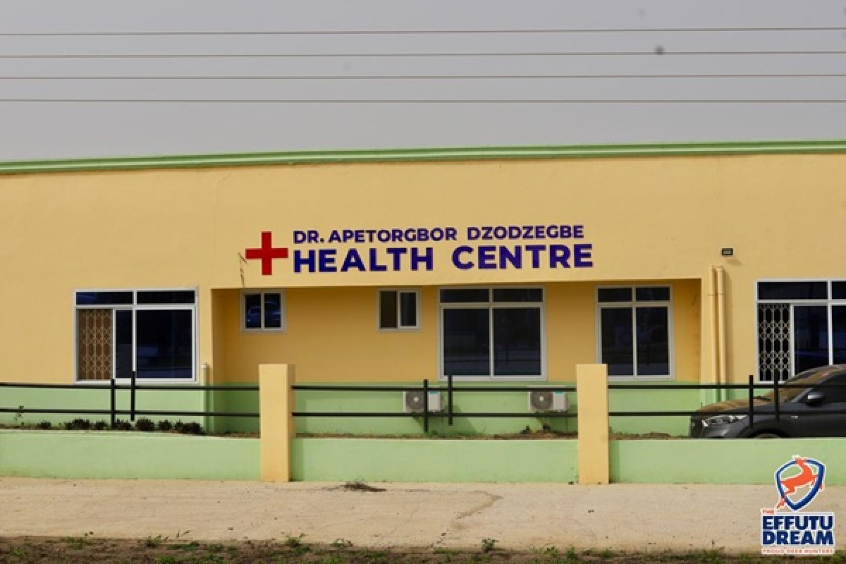 Osahen Alexander Kwamena Afenyo-Markin Commissions Dental Care Unit at Dr. Apetorgbor Health Centre