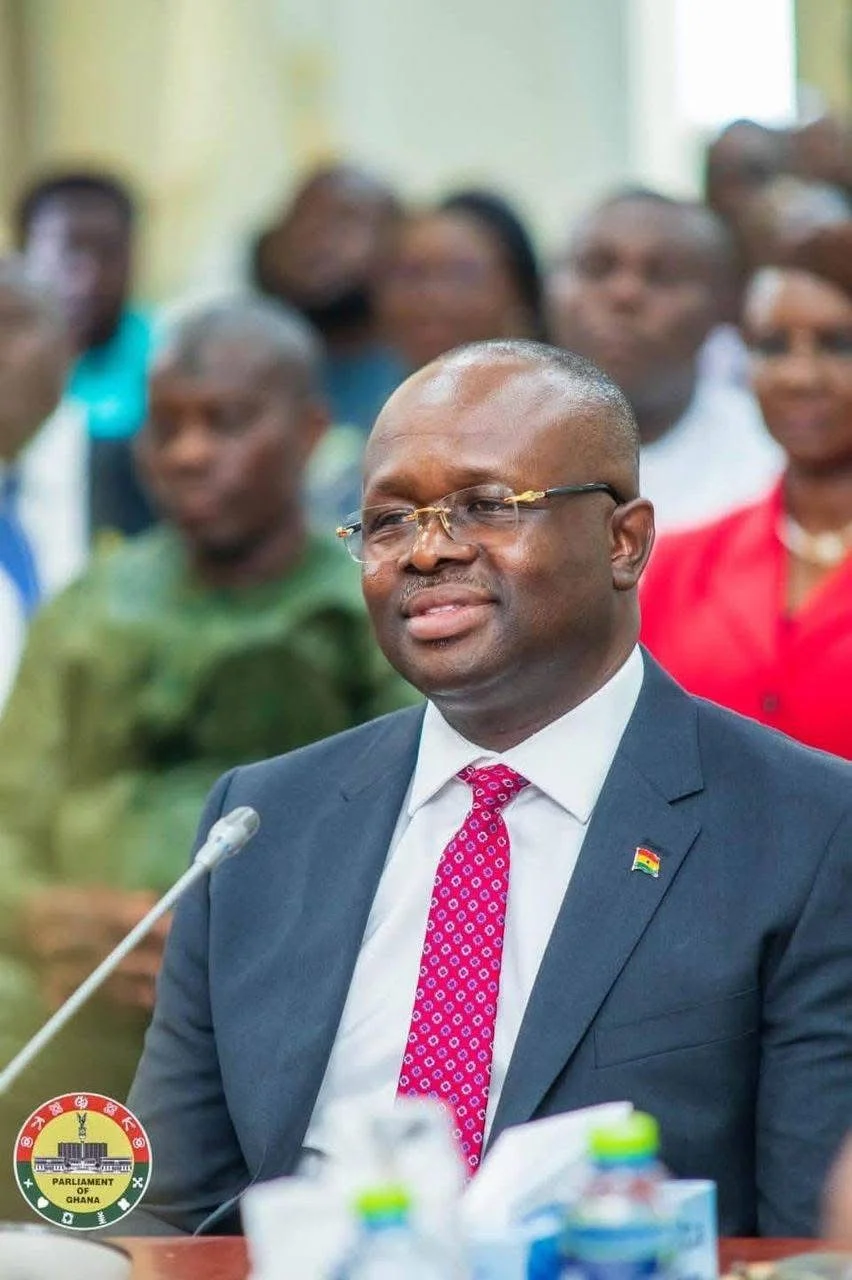 Defence Ministry unveils cenotaph in honour of late Omane Boamah